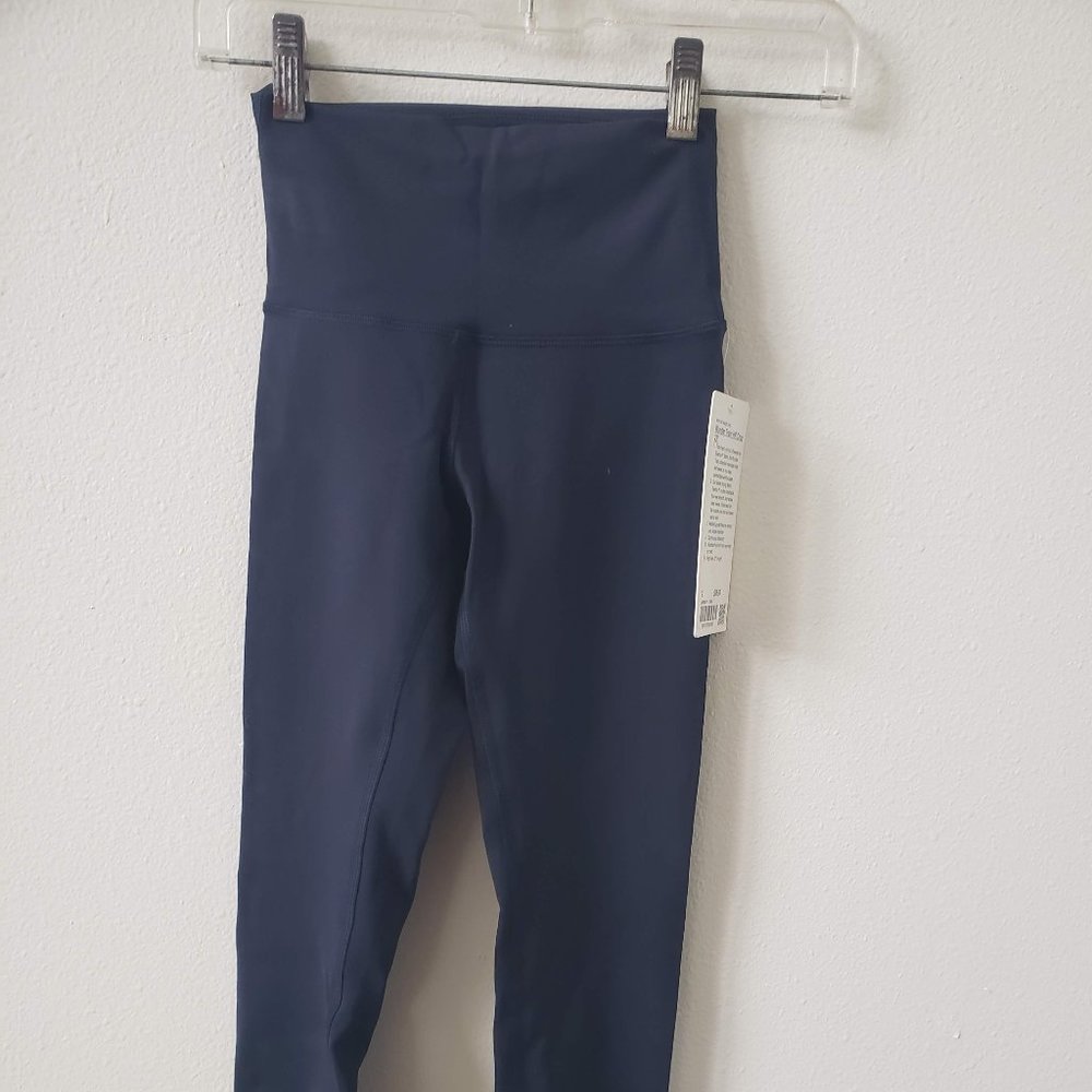 NWT Lululemon Wunder Train Size 2